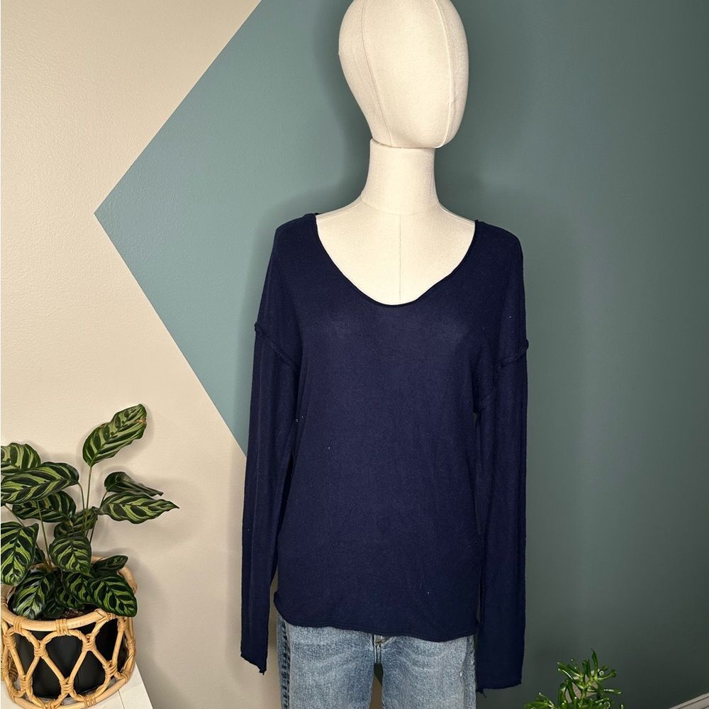 Project Social T Canyon Cozy Long Sleeve Top Pullover Modal V-Neck Sweater Small